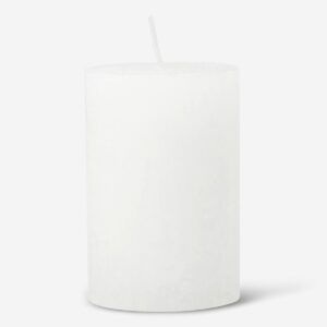 Pillar candle. 9 cm