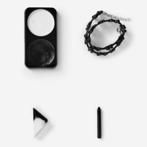 Skull make-up kit - Image 1