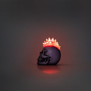 Skull-Shaped Colour-Changing Lamp - Image 3