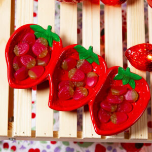 Strawberry serving bowl. 3 pcs - Image 3
