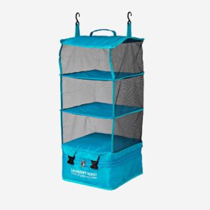 Travel wardrobe for hanging