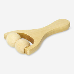 Wooden massage roller for body with two wheels - Image 2